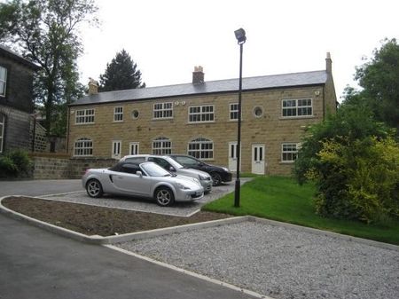 Cottage D, Croft House, 230 Burley Road, Leeds - Photo 2