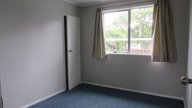 3 Bedroom House with Rumpus - Photo 1