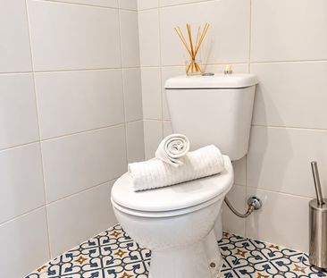 Studio Flat, Hanworth Road, TW3 - Photo 5