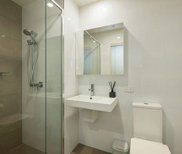 Newcastle Beach furnished apartment - Photo 6