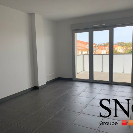 T2 AVEC BALCON ET PARKING - Photo 1