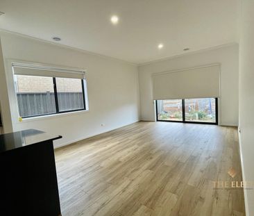 Stylish & Spacious 4-Bedroom Home with Premium Finishes & Modern Co... - Photo 5