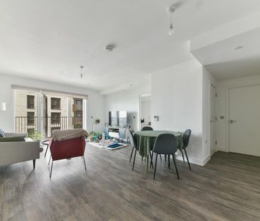 2 bedroom apartment to rent - Photo 4