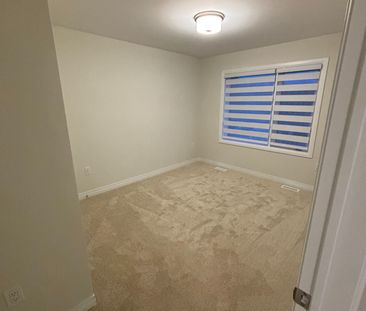 For Lease - 3114 Searidge Street, Out of Area, Ontario - Photo 5