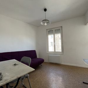 Location Appartement 2 pièces 23m² CLERMONT FERRAND 63000 - Photo 2