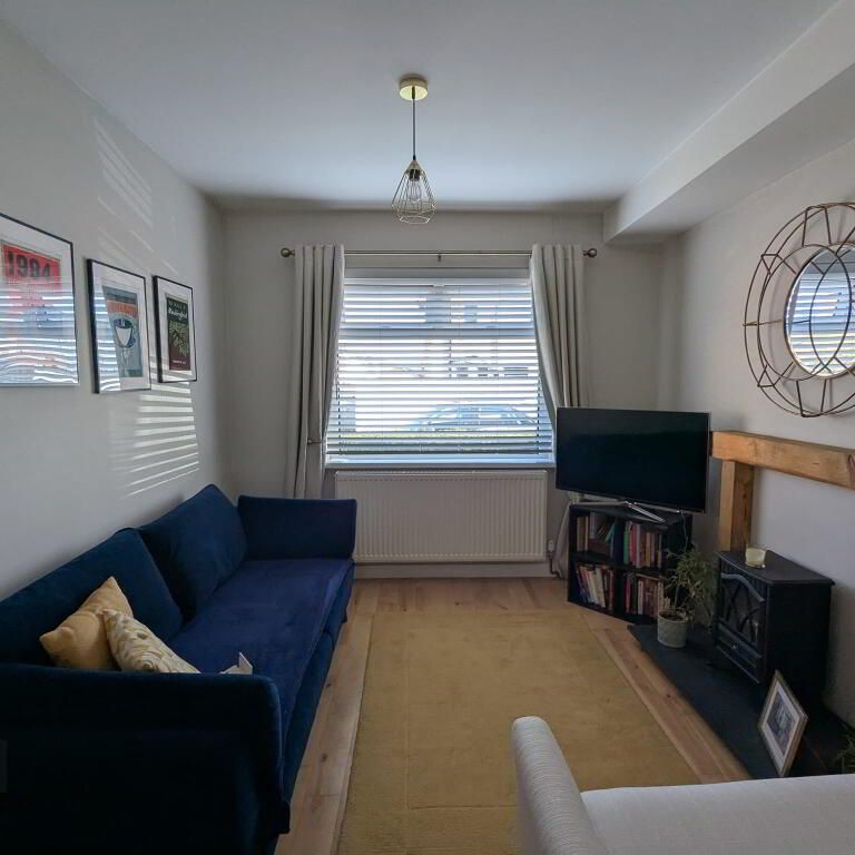 79 Ravenhill Gardens, Belfast, BT6 8GQ - Photo 1