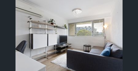 Prime Claremont One-Bedroom - Photo 3