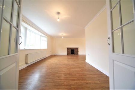 3 bedroom bungalow to rent - Photo 3