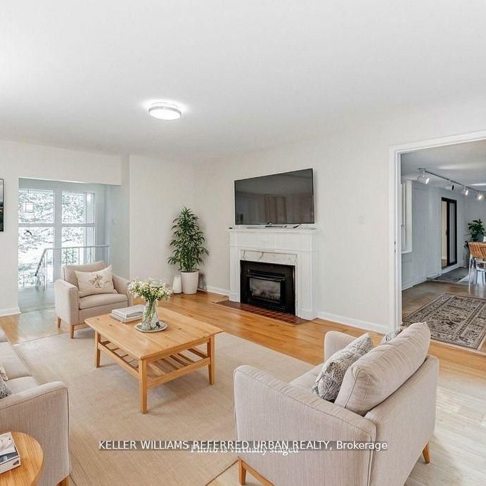 For Lease - 15 York Valley Crescent, Toronto, Ontario - Photo 1