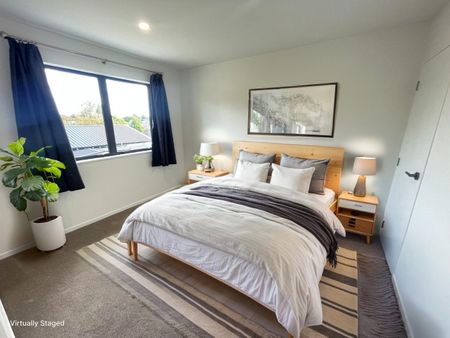 Stylish & Perfectly Positioned - Photo 2