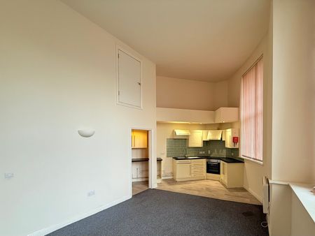 Sherborne Road, Yeovil, Somerset - Photo 3