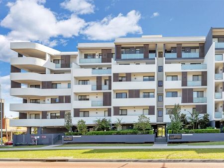 "Modern 2-Bedroom Apartment with Secure Parking in Wentworthville" - Photo 4