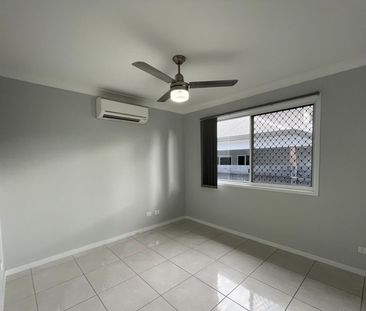 2/77 Maranark Avenue, Mount Pleasant QLD 4740 - House For Rent | Do... - Photo 3