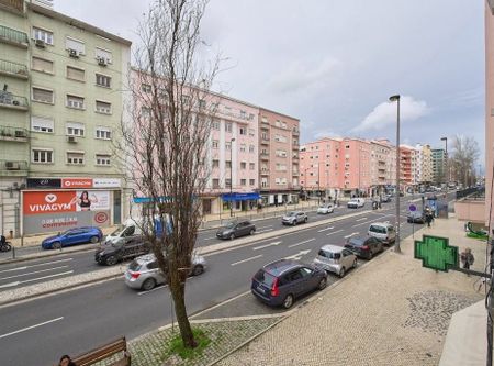 Avenida de Roma, Lisbon, Lisbon 1000-195 - Photo 5