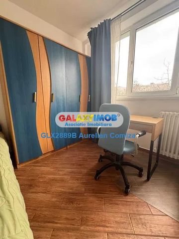 Inchiriere apartament 4 camere Romancierilor - Photo 2