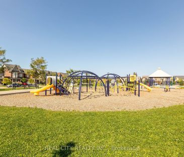 For Lease - 54 Killington Avenue, Vaughan, Ontario - Photo 4