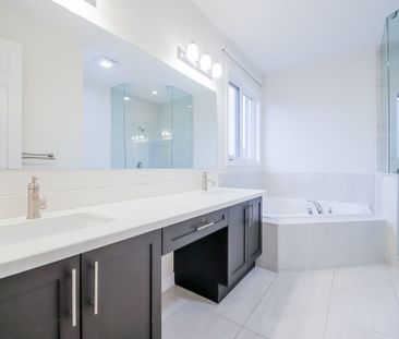 For Lease - 1096 Greenhill Avenue, Oshawa, Ontario - Photo 5