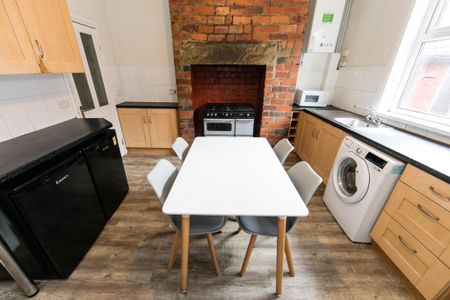 Welton Place, Hyde Park, Leeds - Photo 4