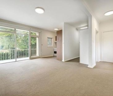 9/162 Waterdale Road, Ivanhoe - Photo 1