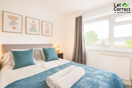 2 bedroom semi-detached house to rent - Photo 5