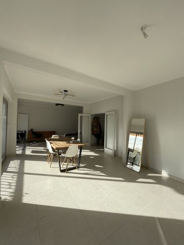 Appartement - Aix-En-Provence (13100) - 102.88 m² - - Photo 3