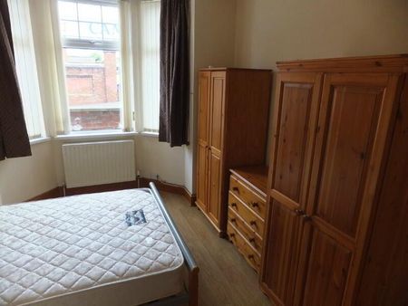 Flat 1, 10 Lower Windsor Avenue, Belfast, BT9 7DW - Photo 5