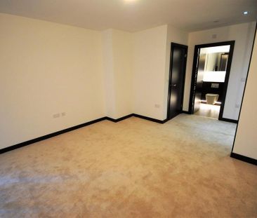 2 bedroom duplex to rent - Photo 3