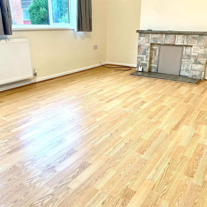 Chandlers Ford, So53 - Photo 1