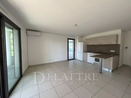 Location Appartement 2 pièces 51m² GRASSE 06130 - Photo 4
