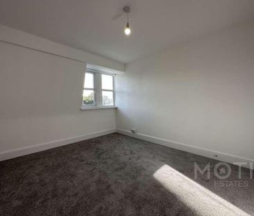 Cheriton Road, Folkestone, CT20 - Photo 4