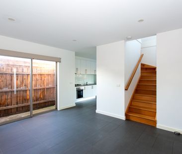 Your Thomastown Retreat Awaits! - Photo 1