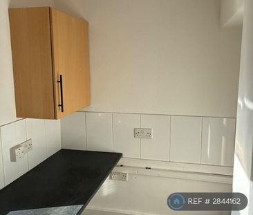 1 bedroom maisonette to rent - Photo 3