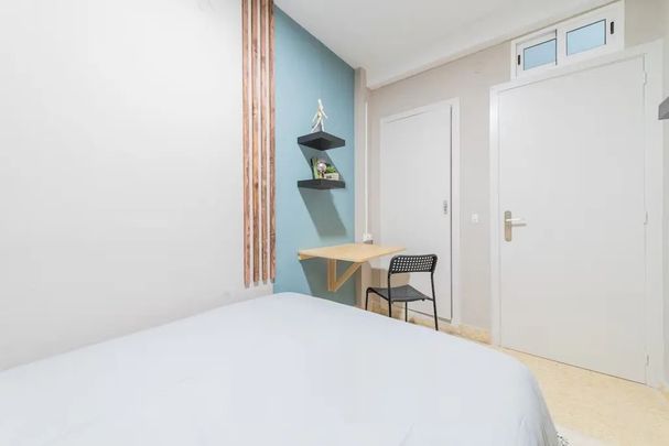 Avenida Pío XII, Valencia, Valencian Community 46015 - Photo 1