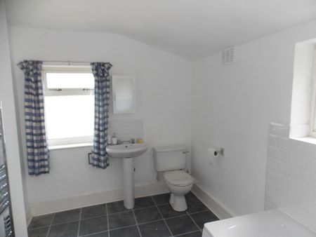 2 bedroom house to rent - Photo 2