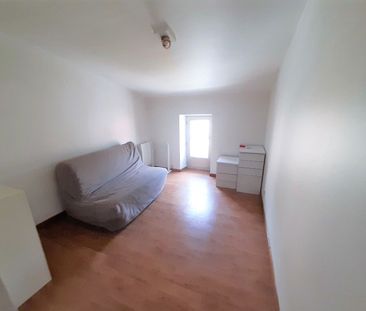 Appartement À Louer 2 Pièces , 26 M² - Photo 2