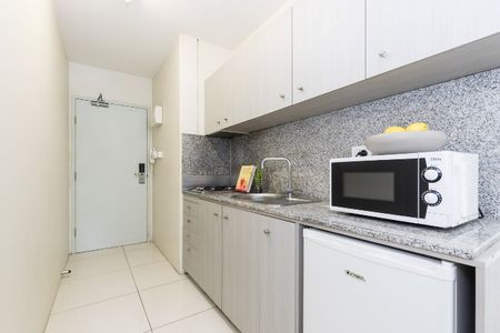 Carlton Residence-2 Bedroom Standard Apartment - Photo 2