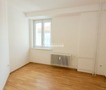 Pronájem bytu 3+1 71 m², Lumiérů 497, Praha Hlubočepy - Photo 6