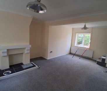 Dereham Road, Dereham, Scarning - Photo 1