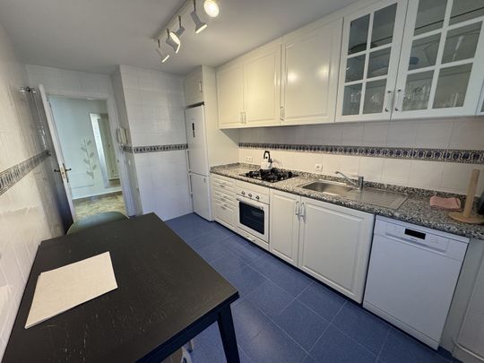 Middle Floor Apartment in San Pedro de Alcántara - Photo 1