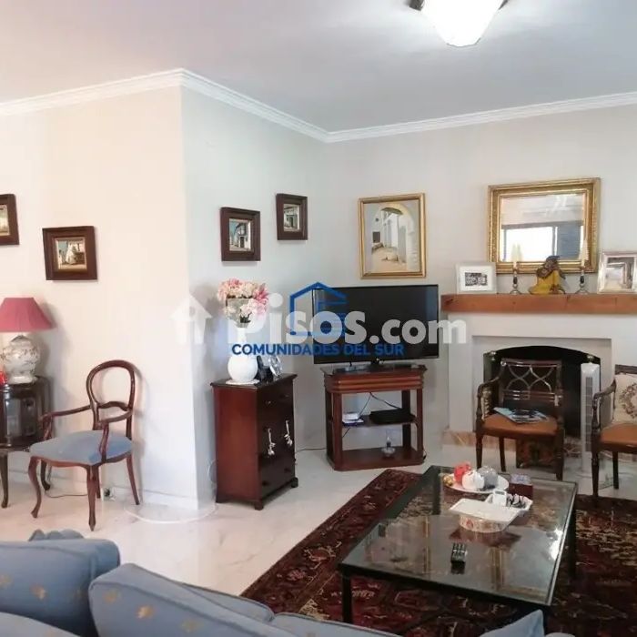 Chalet en alquiler en Vistahermosa - Photo 1
