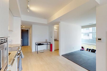 Maitland Terrace - Photo 2