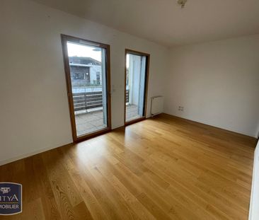 Location Appartement 4 pièces 103m² SOYAUX 16800 - Photo 1