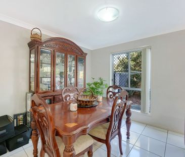 LOOK NO FURTHER - YOUR NEXT RENTAL - Photo 2