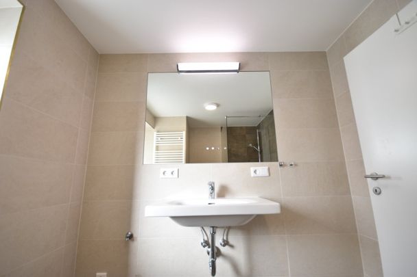 "GRÖDIG - Moderne und geräumige 3 Zimmer Wohnung mit großem Balkon" - Photo 1