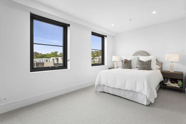 15/5 Lady Nelson Place, Red Hill. - Photo 1