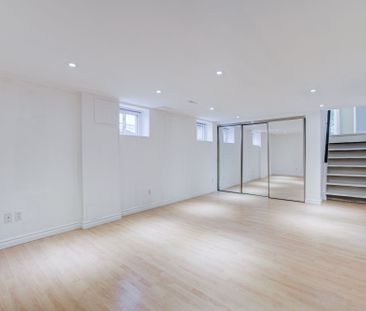 For Lease - 1403 Glen Rutley Circle, Mississauga, Ontario - Photo 6