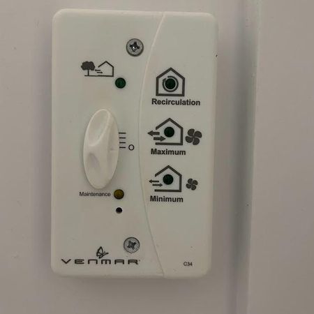 Grand 4 1/2 construction récente à Saint-Sulpice (Villeray) - Photo 4