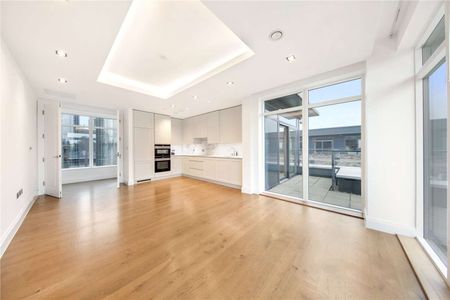 Spectacular two double bedroom penthouse apartment - Photo 4