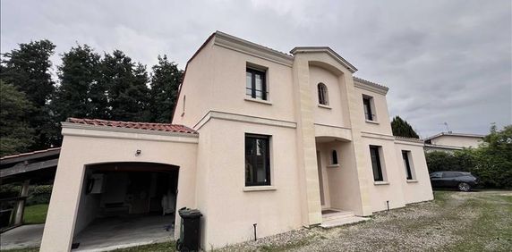 5 pièces - Meublé - 180 m² - RDC - Colocation non autorisée - Photo 2