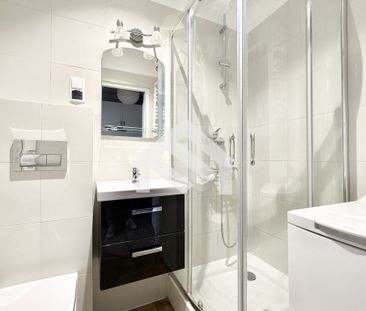 Warszawa, Praga-Południe, Praga-Południe Grochów, Siennicka - Photo 5